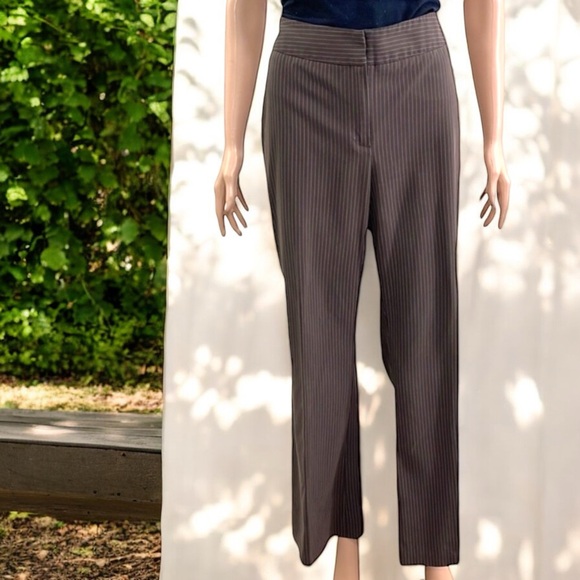 Worthington Women’s Brown Pinstripe Stretch Pants - Picture 12 of 16